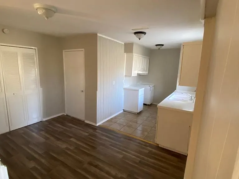 125 Yorkshire Dr — Photo 12