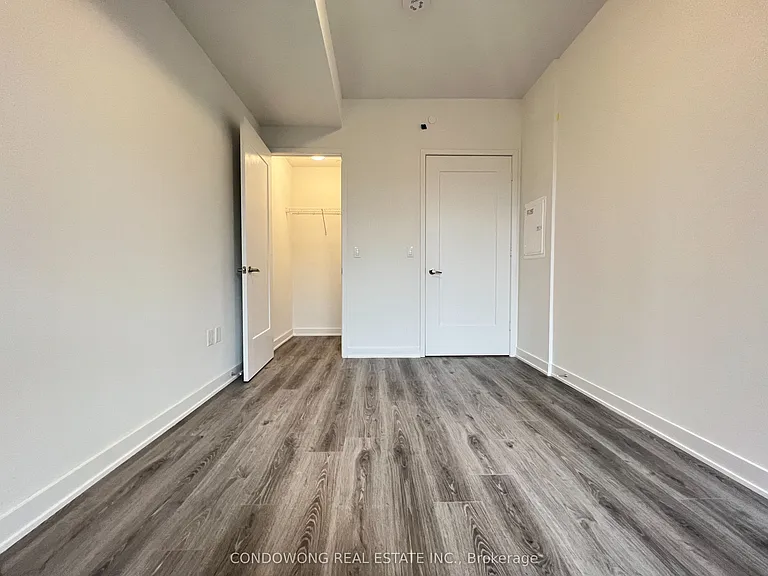 60 Princess St #714 — Photo 5