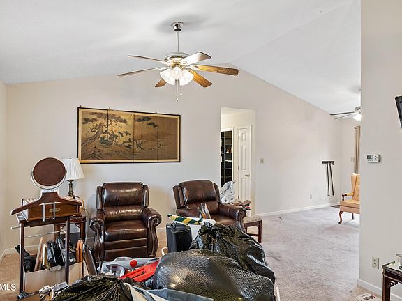 2nd image of 4314 Island Ct