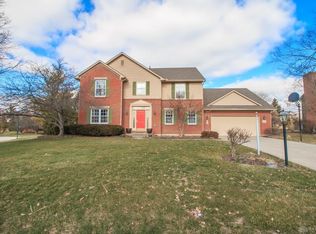 1219 Autumn Glen Ct, Centerville, OH 45458