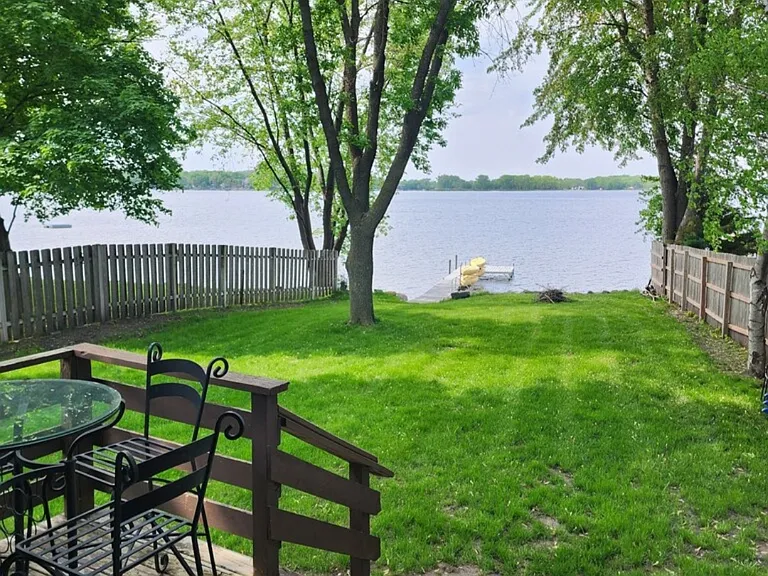 2825 Spring Lake Rd SW — Photo 4