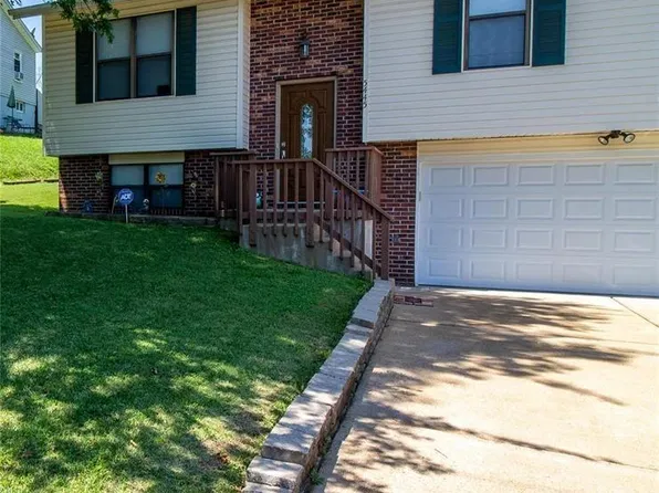 5445 Redbird Cv, Imperial, MO 63052