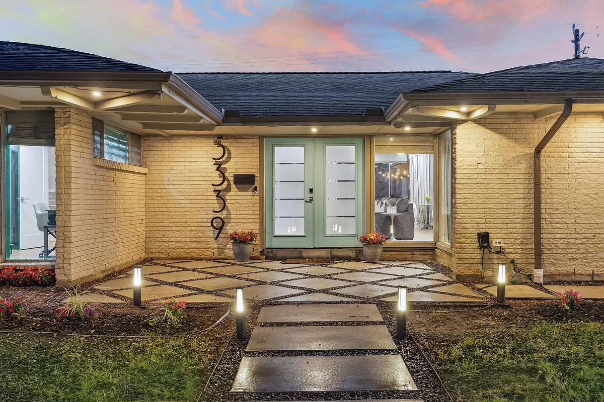 Building Photo - 5339 Rutherglenn Dr