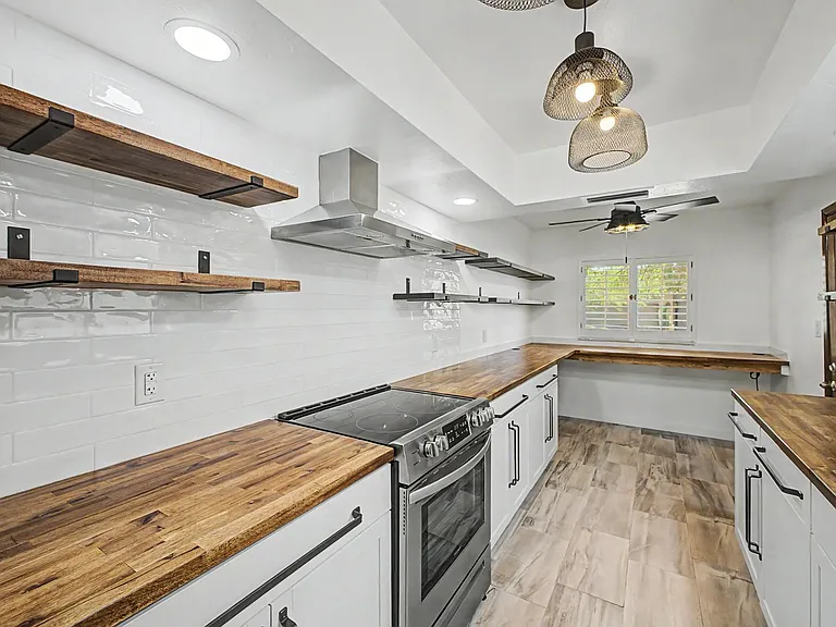 37210 N Tranquil Trl #13 — Photo 13
