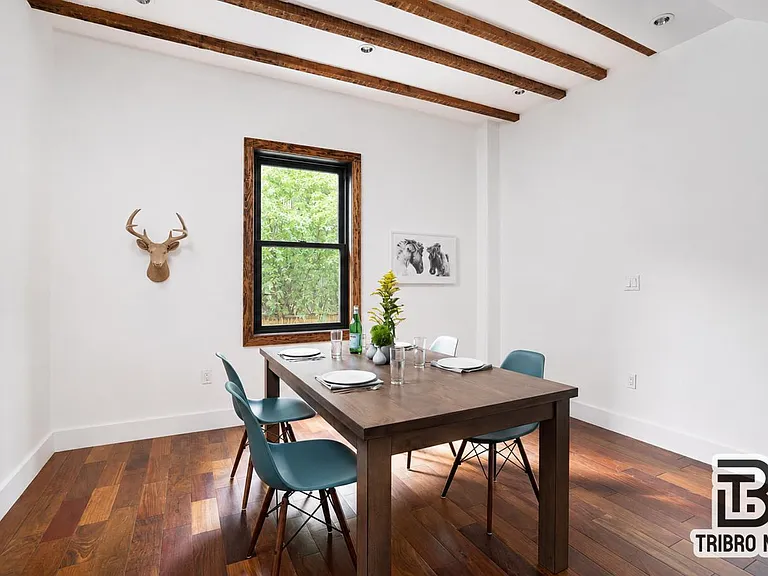 291 Stanhope St #3C — Photo 1