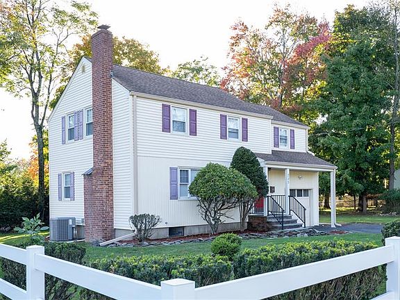 2nd image of 225 Hillside Avenue