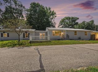 23846 Eastgate Ave, Elkhart, IN 46516