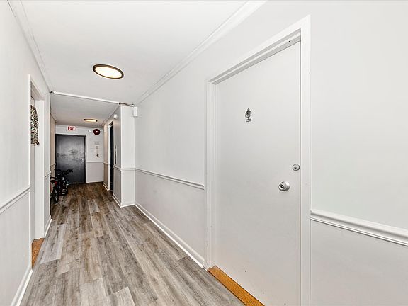 4th image of 4401 Cherry Hill Rd N #33