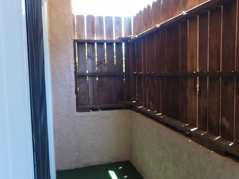 Side patio