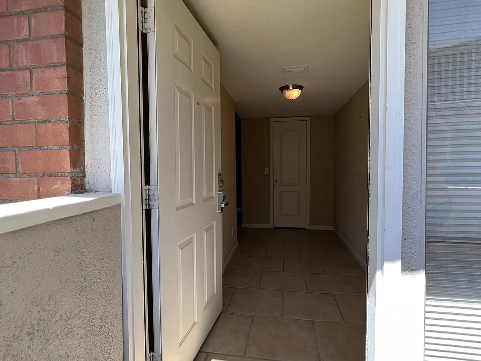 618 Oakmont Ave #2308