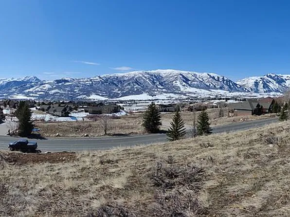 5684 E Elkhorn Dr, Eden, UT 84310