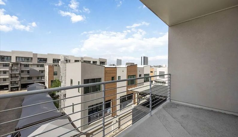 1st image of 2401 Crawford St APT 2210