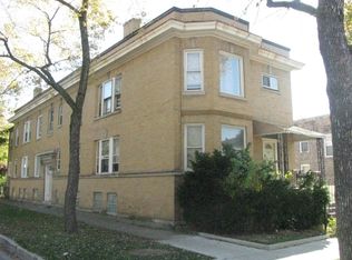 5717 W Iowa St, Chicago, IL 60651