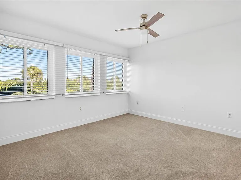 1805 Mariner Dr #52 — Photo 11
