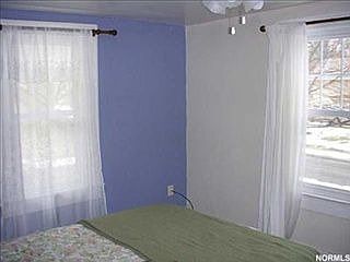 4th image of 258 Crestwood Ave