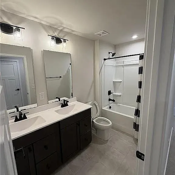 360 Salt Lake Ln — Photo 17
