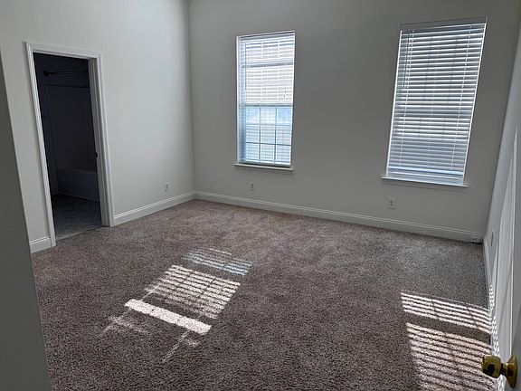 4th image of 2017 Habersham St APT B