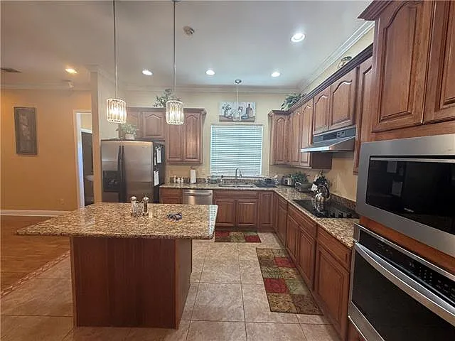 39348 McKendall Dr — Photo 8