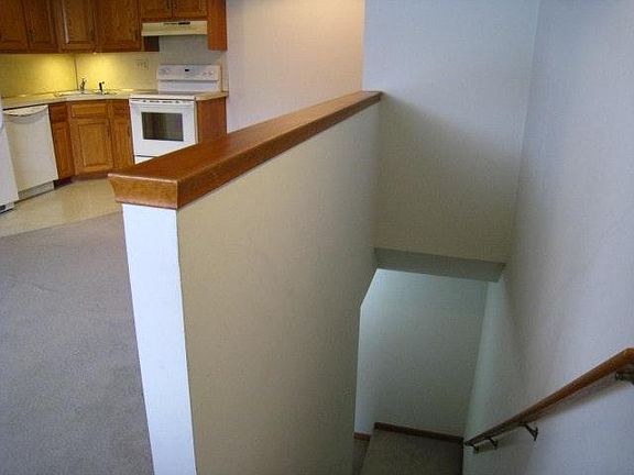 Stairway to bedroom/Bath