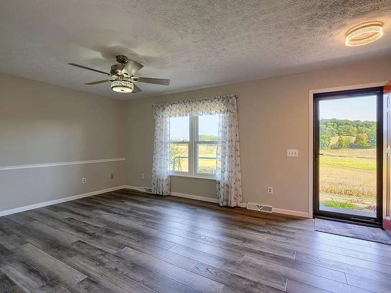 5280 Cotterman Rd SE — Photo 5