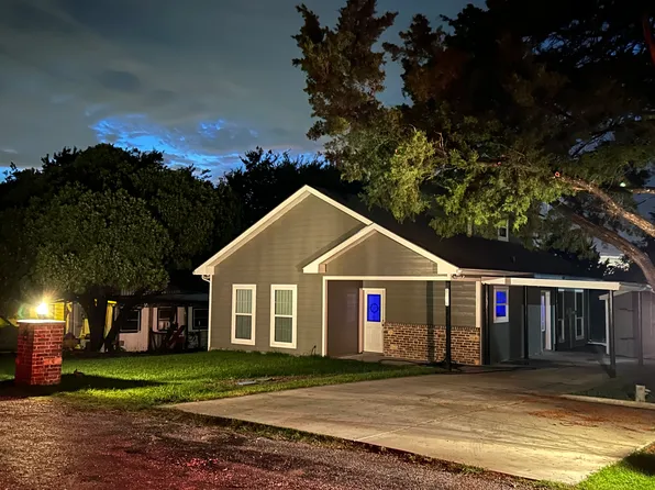 13887 County Road 548, Nevada, TX 75173