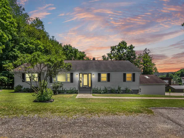 125 Bell St, Reynoldsville, PA 15851
