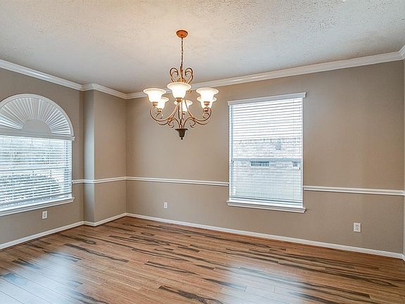 5th image of 2533 Harlequin Ct