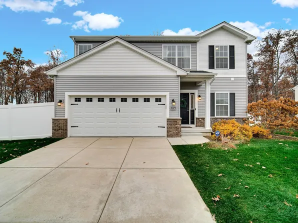 7375 E 120th Pl, Winfield, IN 46307