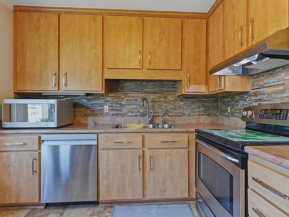 2nd image of 5435 Pine Top Cir