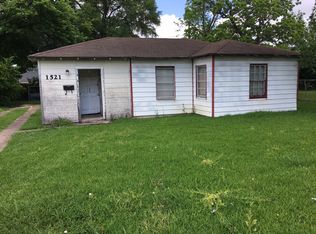 1521 Lawrence Ave, Pasadena, TX 77506