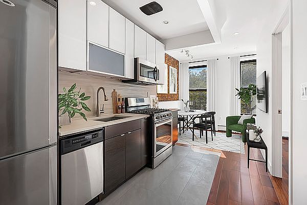 1st image of 205 E 115th St #3A