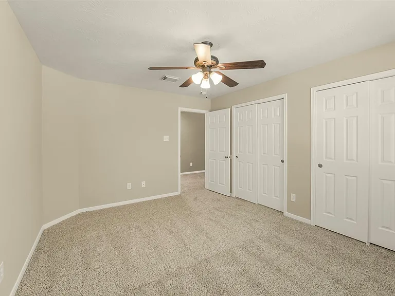 2414 Falcon Knoll Ln — Photo 39