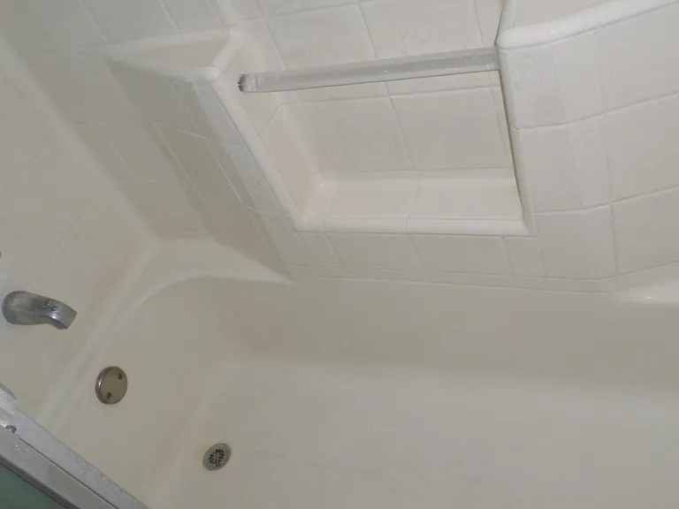 5271 Huntington Dr N #C — Photo 4