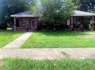 747 Holloway Ave, Greenwood, SC 29646