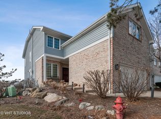 23122 W La Croix Ln, Plainfield, IL 60585