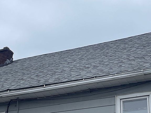 4th image of 387 Jay St