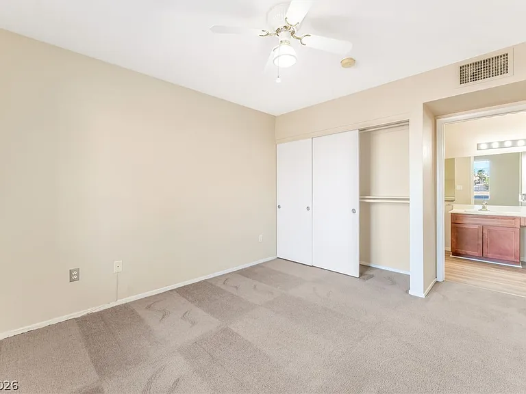 8070 W Russell Rd #1054 — Photo 12