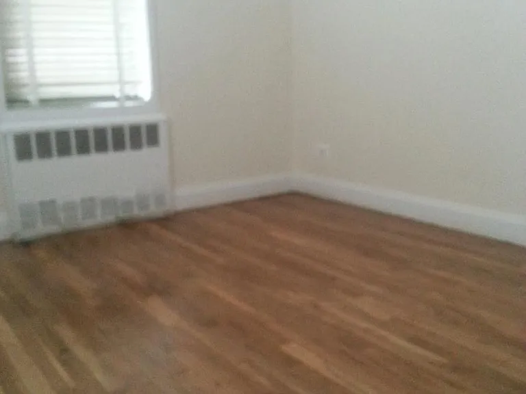 488 Avenue X — Photo 2