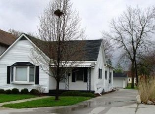 166 S Belle River Ave, Marine City, MI 48039