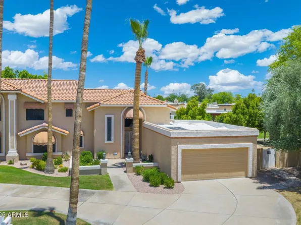 1338 E GREENWAY Circle, Mesa, AZ 85203