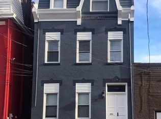 2228 Sarah St APT 1, Pittsburgh, PA 15203