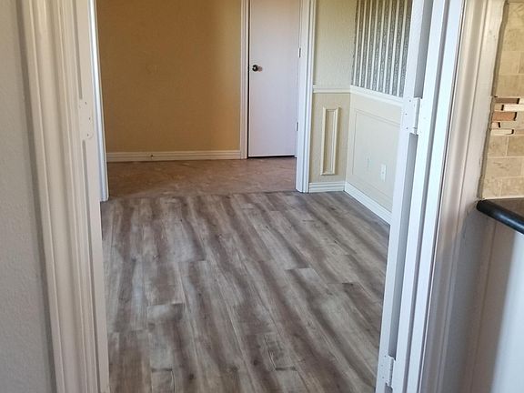 2nd image of 337 Barclay Ave