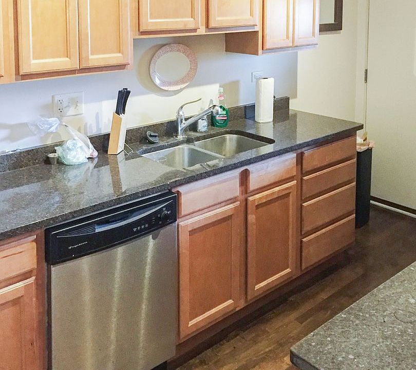 1st image of 3445 N Wolcott Ave #2