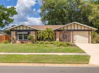 2113 Crowsnest Dr, Palm Harbor, FL 34685