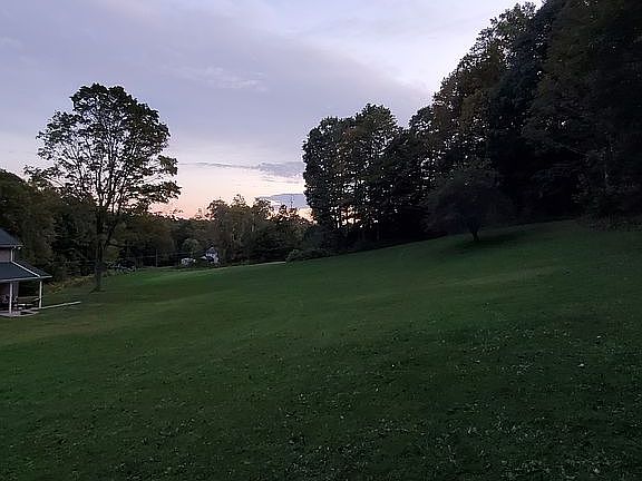 4th image of 164 Martina Ln