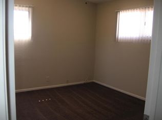 433 Sahara Dr, Ridgecrest, CA 93555