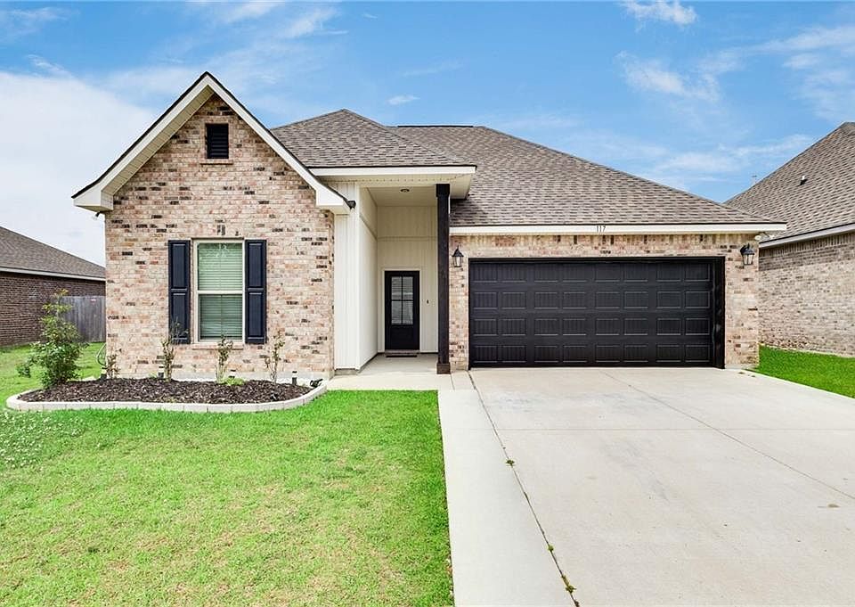 1st image of 117 Lightbourne Dr