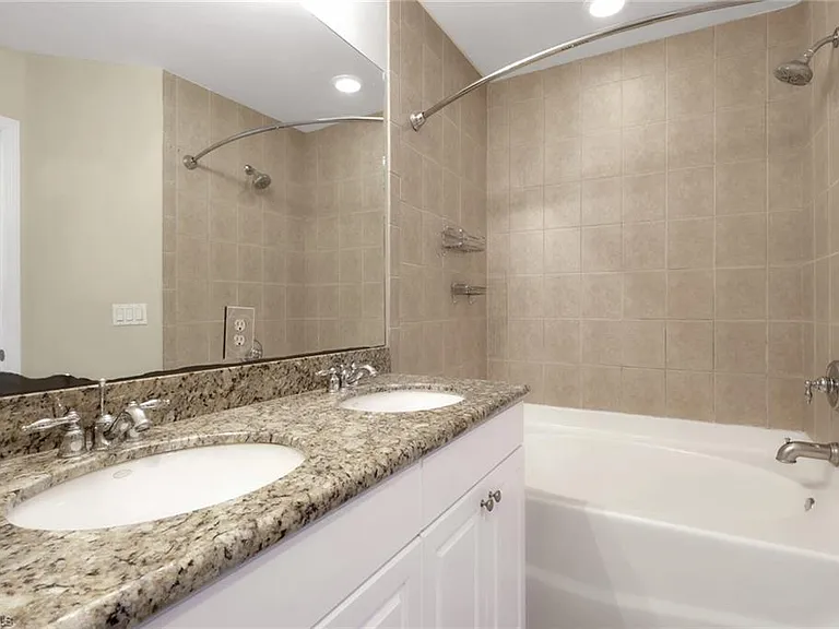 10260 Olivewood Way #58 — Photo 16