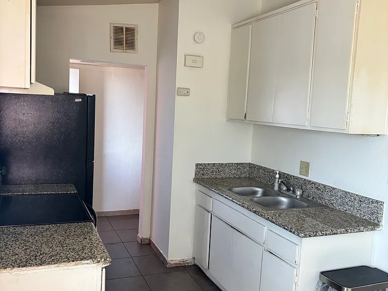 1004 N Jones Blvd #C — Photo 6