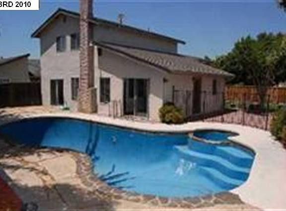 2nd image of 34875 Starling Dr